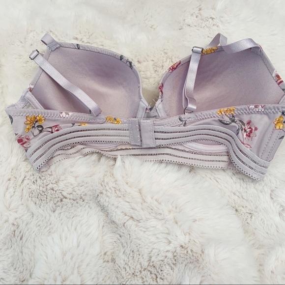 Jessica Simpson Bra 34C - Picture 2 of 4